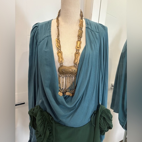 Vintage Gold Statement Necklace - Picture 2 of 6